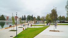 Какой была детская площадка на городском озере до реконструкции