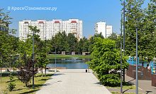 Прогулка по солнечным улицам города