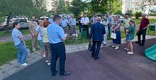 8 июня глава города провёл встречу с жителями на ул. Связистов